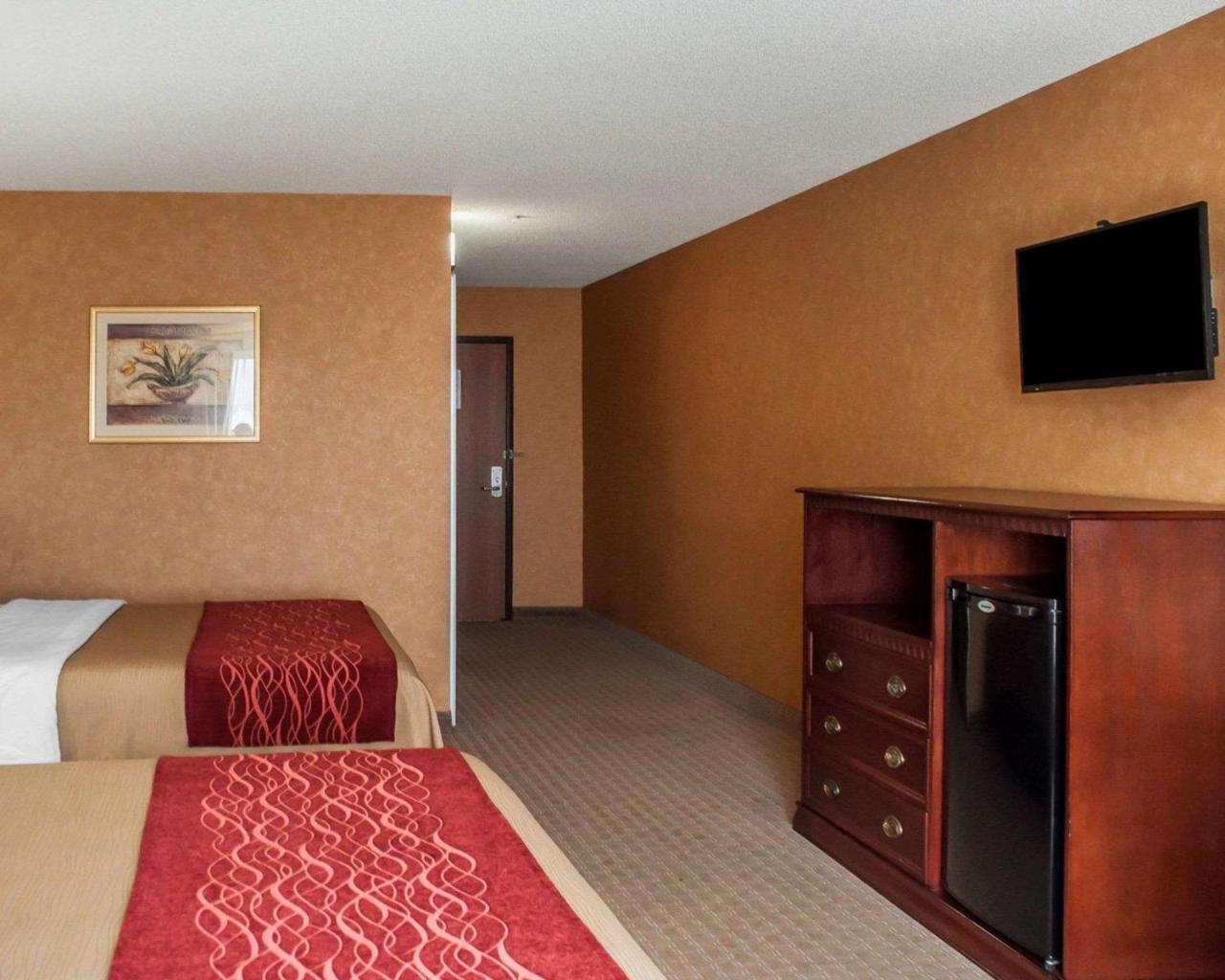 Quality Inn Near Walden Galleria Mall Cheektowaga Zewnętrze zdjęcie